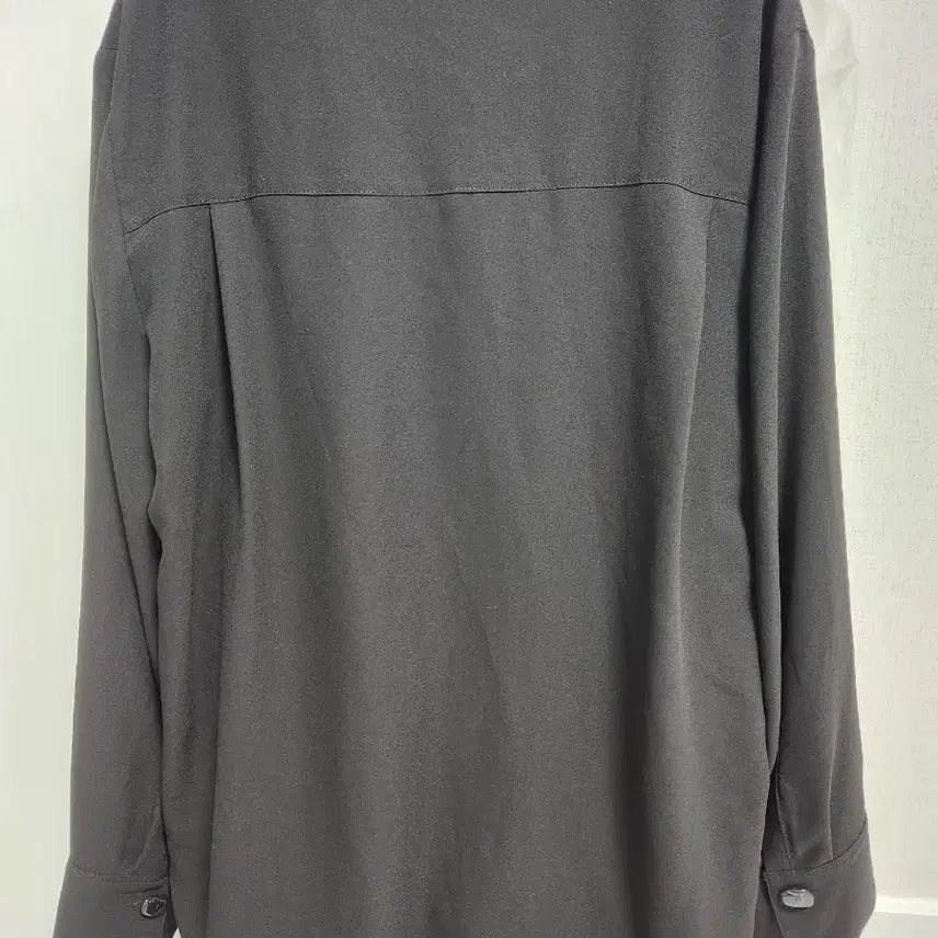 [BUNJANG] DEWL Black Ribbon Detail V-Neck Blouse / 가격내림없음. 듀엘 블라우스
