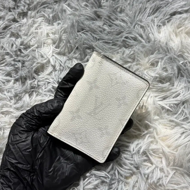 [BUNJANG] Louis Vuitton Organizer White / 루이비통 오거나이저 화이트