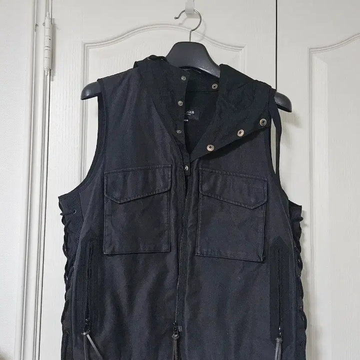 [BUNJANG] Eastlog Hooded Vest / 이스트로그 조끼 후드