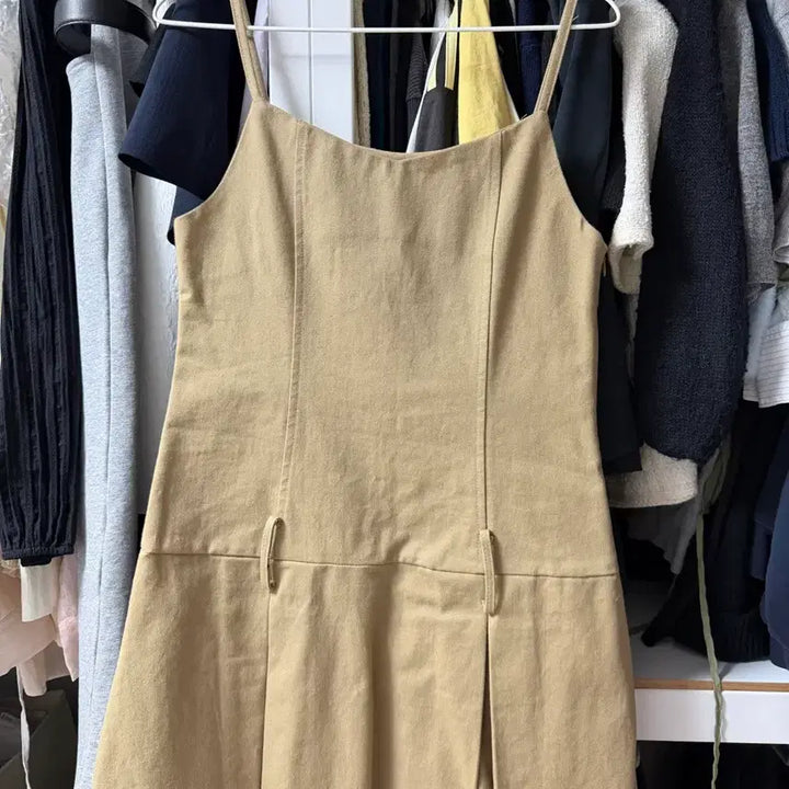 [BUNJANG] V-neck Belt Dress Beige / 뷔스티에 벨트 원피스 베이지