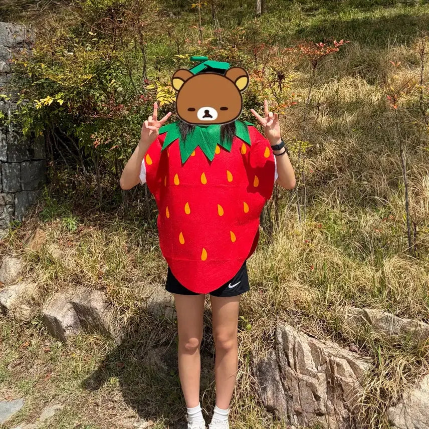 [SOLD OUT] 과일 딸기 컨셉 졸업사진