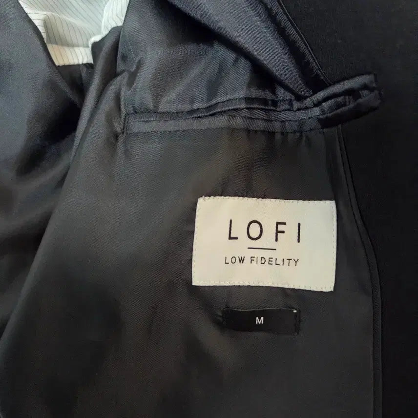 [BUNJANG] Lo-fi 2-Button Regular Fit Blazer Black M / 로파이 2버튼 레귤러핏 블레이저 블랙 M