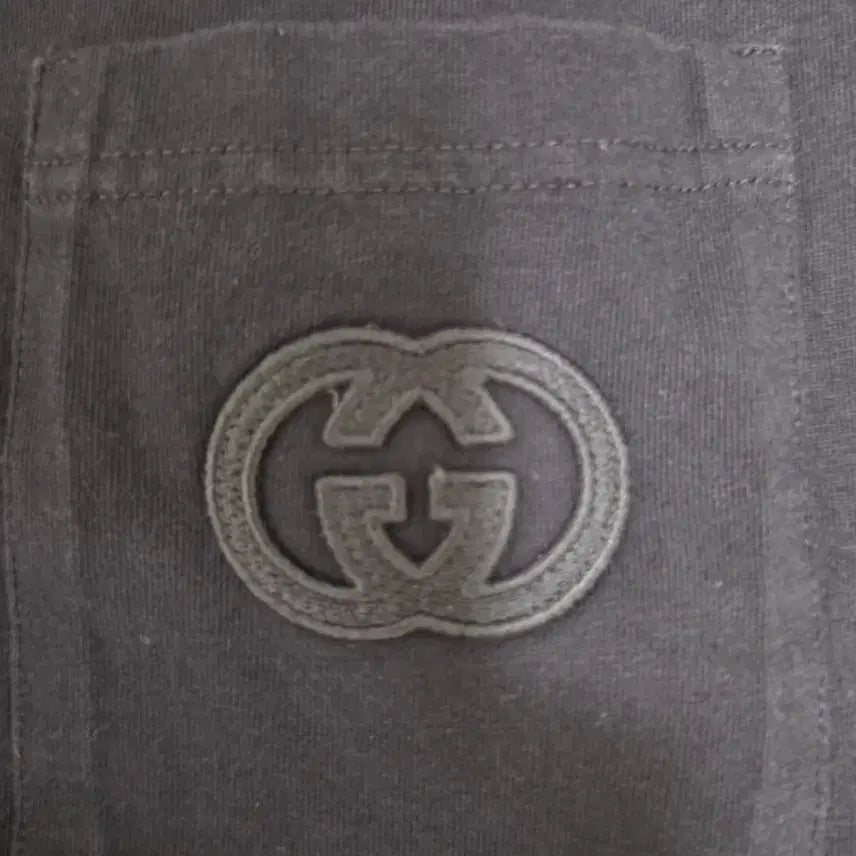 [BUNJANG] Gucci Black Pocket T-Shirt - Size L / 구찌 블랙 포켓 반팔 티셔츠 L 100사이즈
