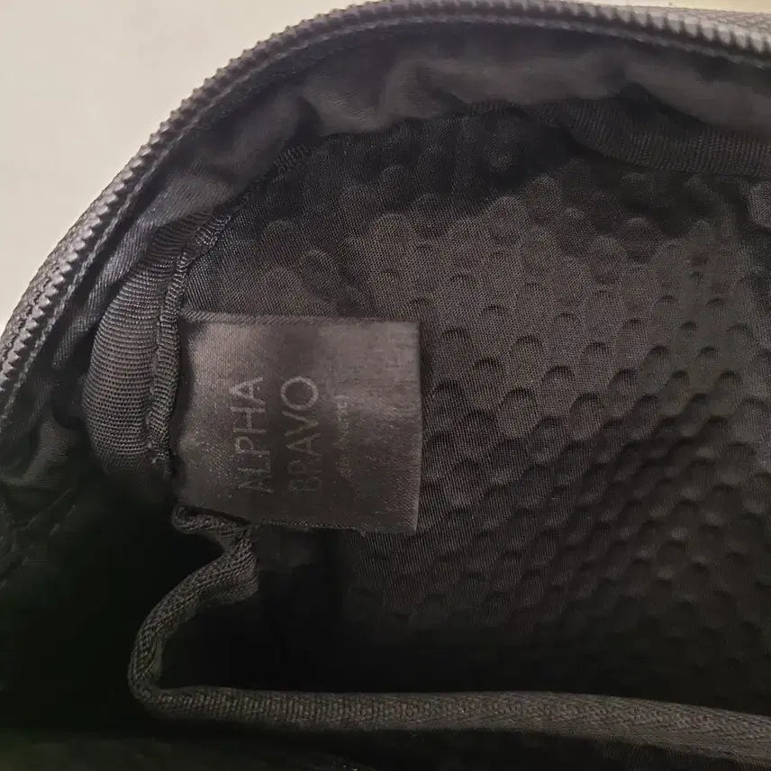 [BUNJANG] TUMI Alpha Bravo Slim Briefcase Crossbody Bag / 투미 알파브라보 슬림 브리프케이스 정품 크로스백 가방