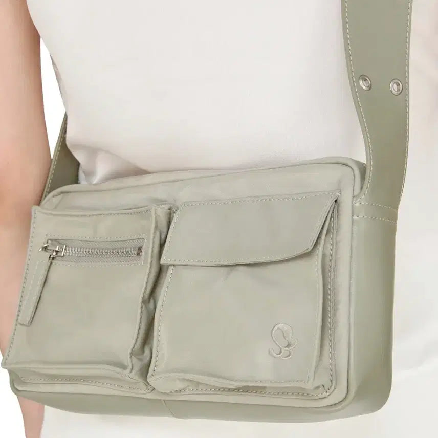 [BUNJANG] Sunburn Project Nylon Pocket Crossbody Bag / 썬번프로젝트 나일론 포켓 크로스백