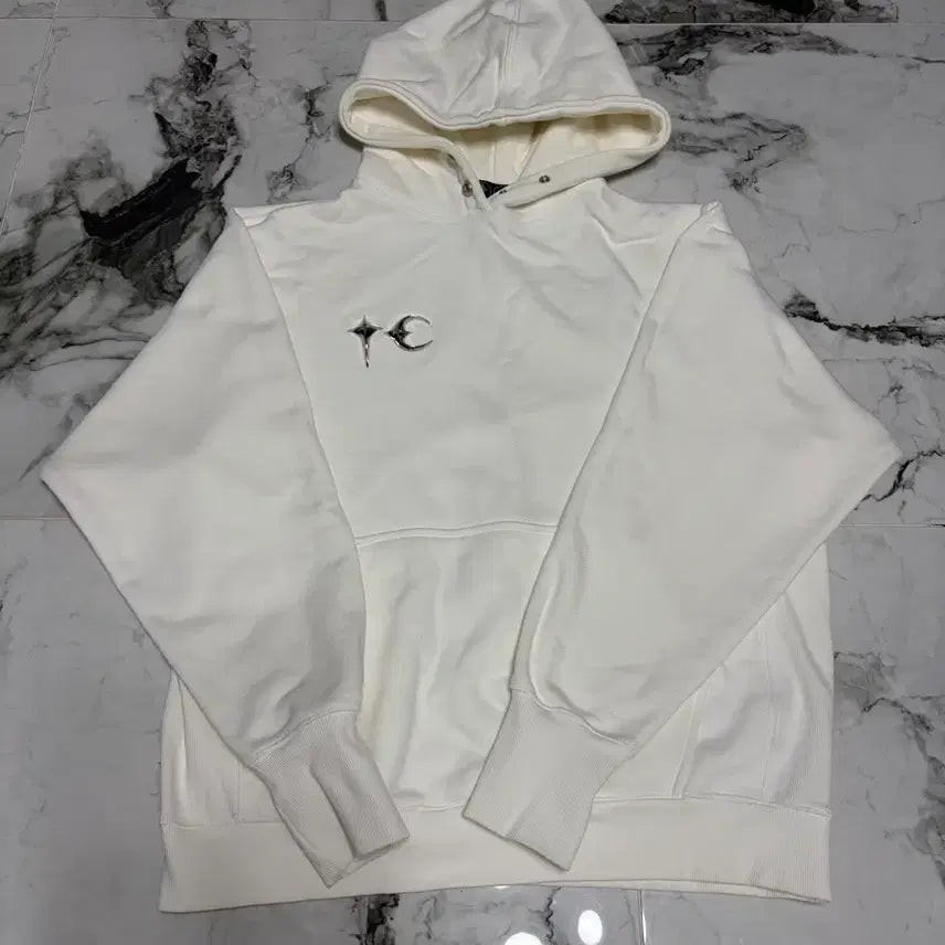 [SOLD OUT] 떠그클럽 아머 후드티 2사이즈