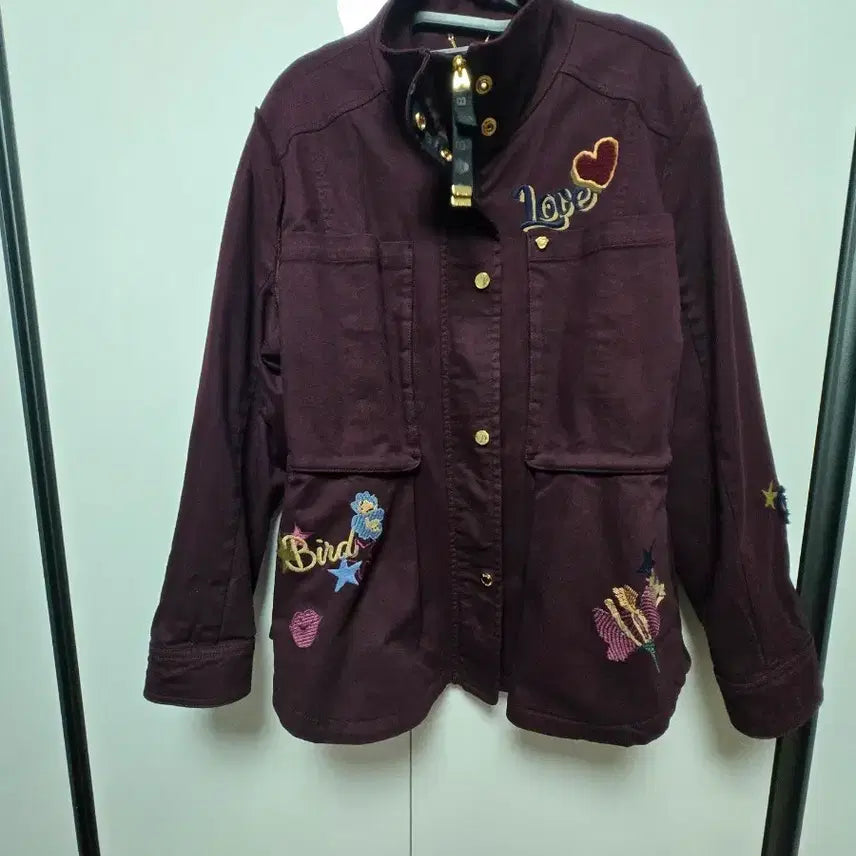 [BUNJANG] Jucie Couture Burgundy Embroidered Field Jacket Size 66 / 쥬시꾸뛰르버건디 자수 야상 자켓 66사이즈