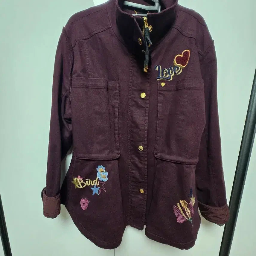 [BUNJANG] Jucie Couture Burgundy Embroidered Field Jacket Size 66 / 쥬시꾸뛰르버건디 자수 야상 자켓 66사이즈