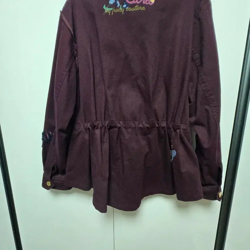 [BUNJANG] Jucie Couture Burgundy Embroidered Field Jacket Size 66 / 쥬시꾸뛰르버건디 자수 야상 자켓 66사이즈
