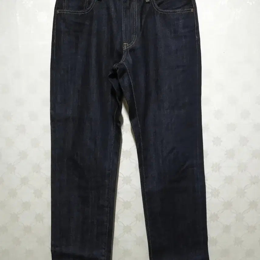 [BUNJANG] Uniqlo Regular Fit Straight Leg Jeans / [30] 유니클로 레귤러피트 스트레이트진 데님