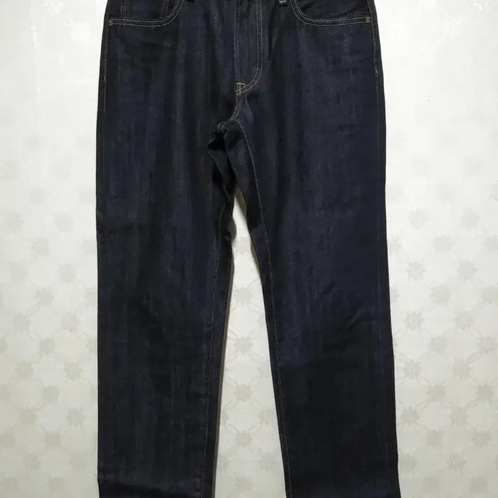 [BUNJANG] Uniqlo Regular Fit Straight Leg Jeans / [30] 유니클로 레귤러피트 스트레이트진 데님