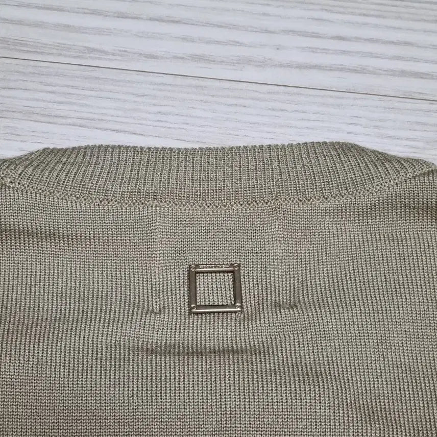 [BUNJANG] Wooyoungmi Slit Knit Sweater / 우영미 절개 니트