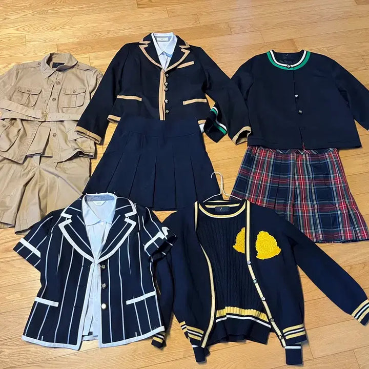 [BUNJANG] HAFS Outer High School Uniform Bundle / HAFS 외대부고 교복 일괄