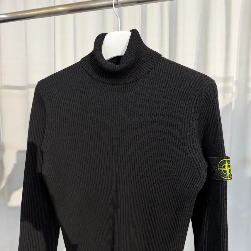 [BUNJANG] Stone Island 25FW 5100052 Turtleneck Wool Knit / 스톤아일랜드 25FW 5100052 터틀넥 울 니트