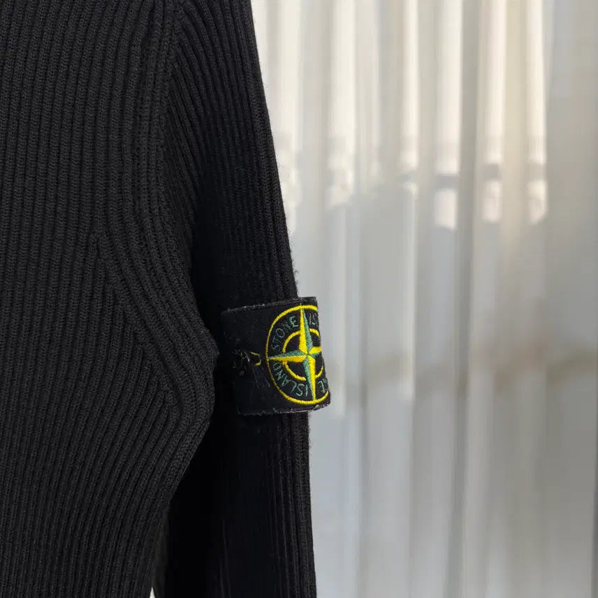 [BUNJANG] Stone Island 25FW 5100052 Turtleneck Wool Knit / 스톤아일랜드 25FW 5100052 터틀넥 울 니트