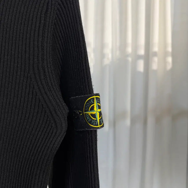 [BUNJANG] Stone Island 25FW 5100052 Turtleneck Wool Knit / 스톤아일랜드 25FW 5100052 터틀넥 울 니트