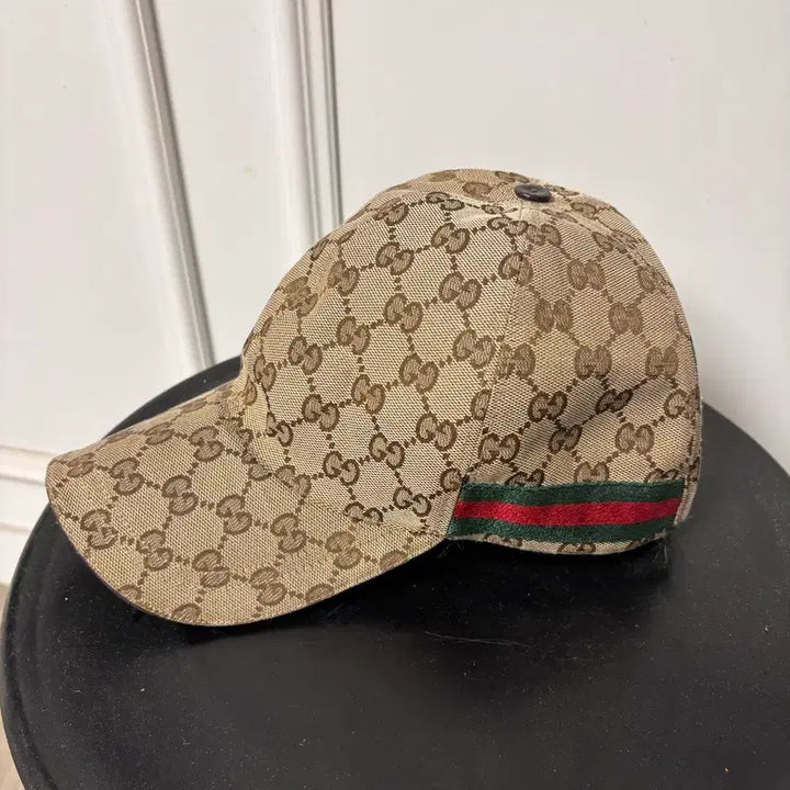 [BUNJANG] Gucci GG Logo Baseball Cap / 구찌 GG 로고 볼캡 모자 L