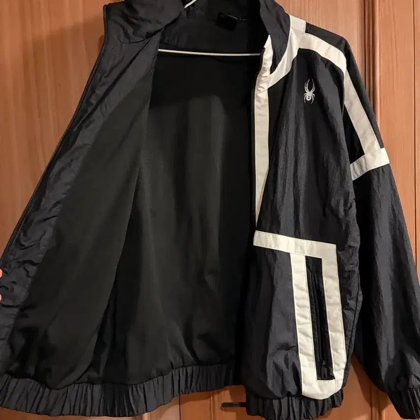 [BUNJANG] Spider Windbreaker Jacket / 봄 바람막이 집업 자켓 점퍼 스파이더