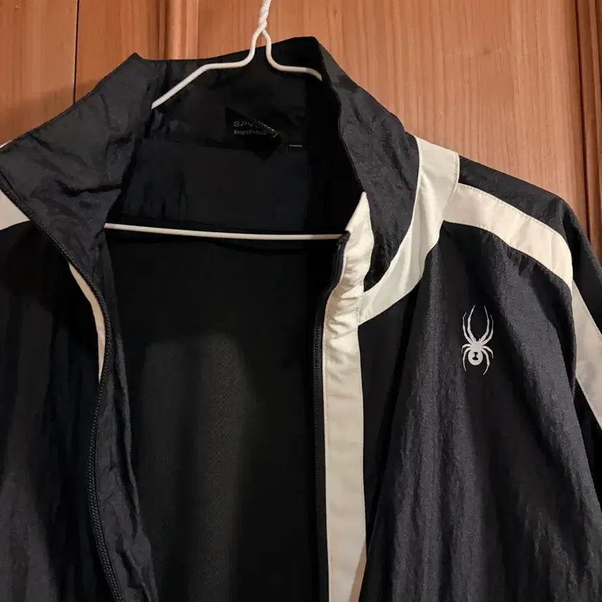 [BUNJANG] Spider Windbreaker Jacket / 봄 바람막이 집업 자켓 점퍼 스파이더