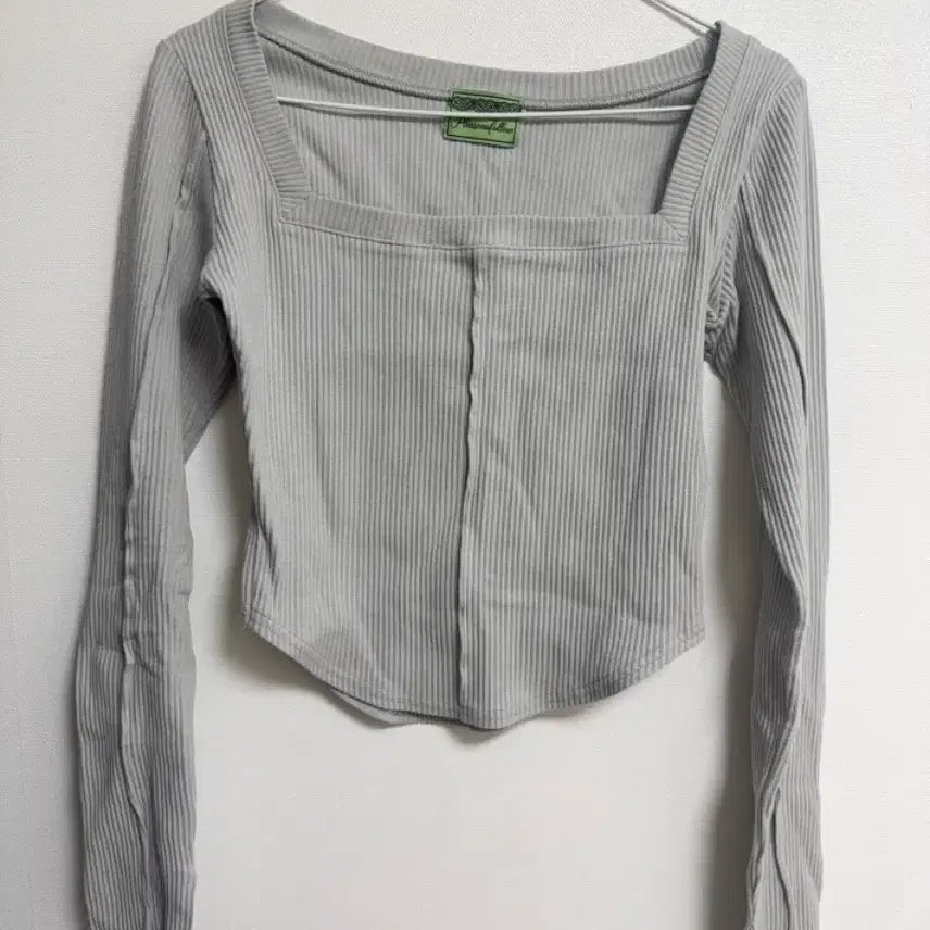 [BUNJANG] Pleasedonotfollow Bobby Top Light Grey / 플리즈노팔로우 바비탑 라이트 그레이