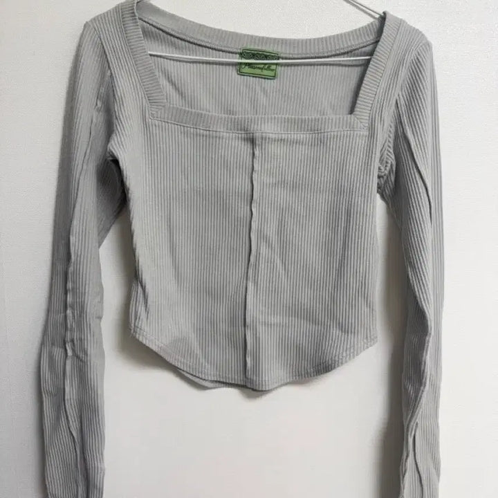 [BUNJANG] Pleasedonotfollow Bobby Top Light Grey / 플리즈노팔로우 바비탑 라이트 그레이