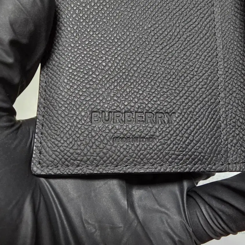 [BUNJANG] Closet Burberry TB Logo Organizer Card Wallet / {클로젯}[인보이스]버버리 TB로고 오거나이저 카드지갑