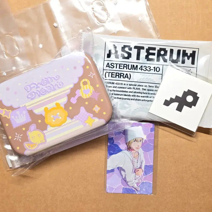 [SOLD OUT] 미개봉)PLAVE 플레이브 십카페 노아 생일쿠키 틴케이스-노아 럭드포카