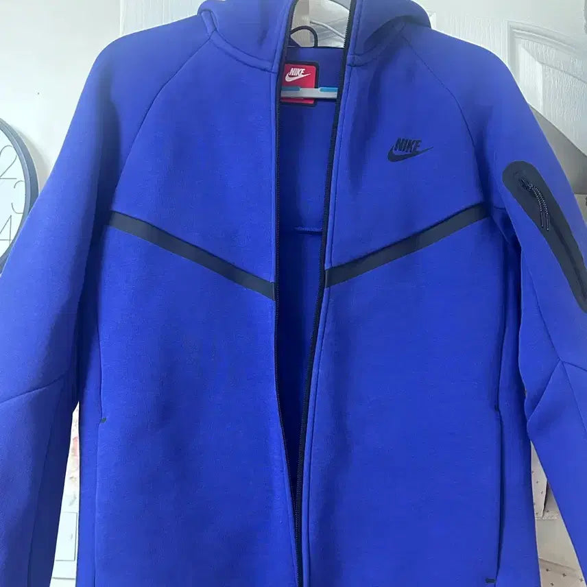 [SOLD OUT] 나이키 테크팩 블루 집업 후드