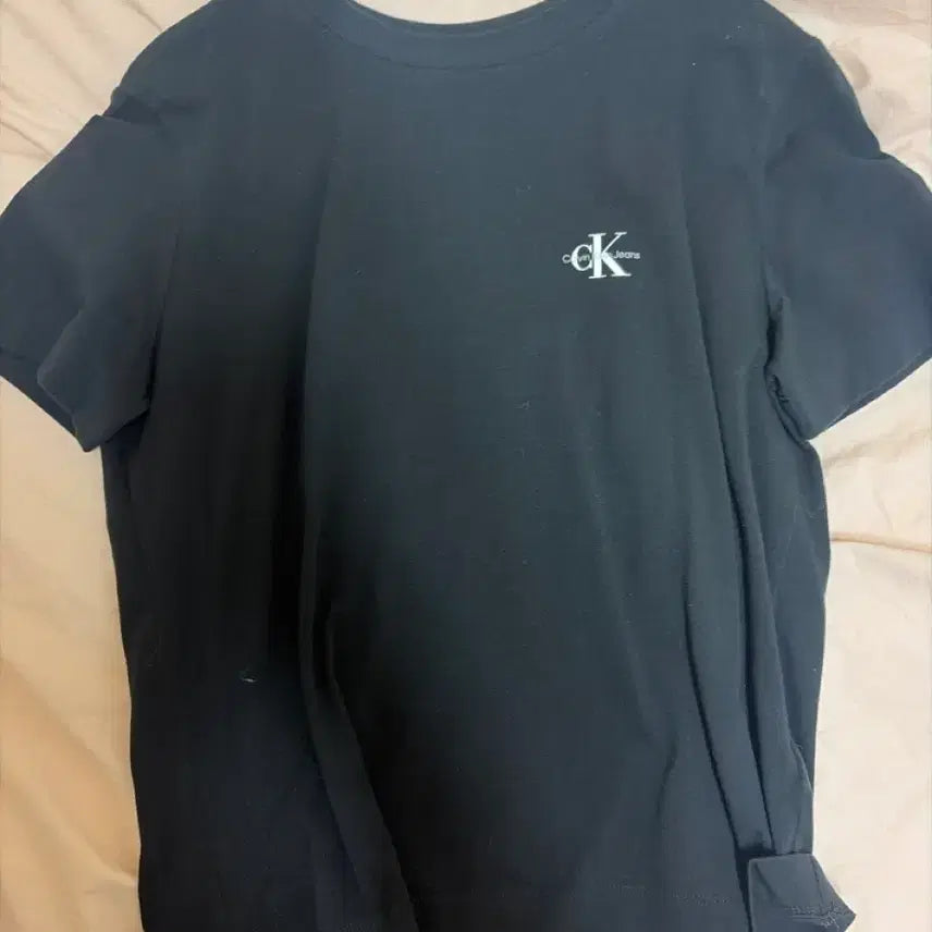 [BUNJANG] Calvin Klein CK Logo Black Short Sleeve T-Shirt / 캘빈클라인 블랙 반팔 티셔츠 CK로고 검정