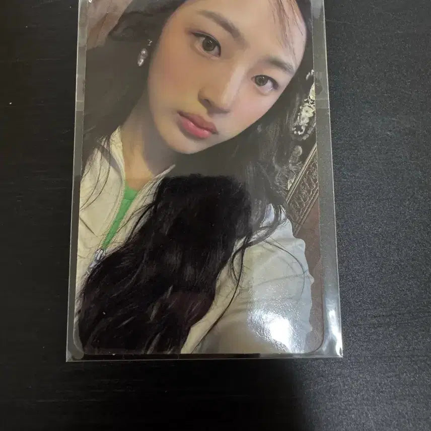 [BUNJANG] NewJeans Minji POB Photocard / 뉴진스 민지 쇼피 미공포 특전 포카