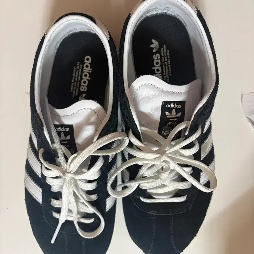 [BUNJANG] Adidas Tokyo Black Sneakers 230 / 아디다스 도쿄 블랙 스니커즈 230