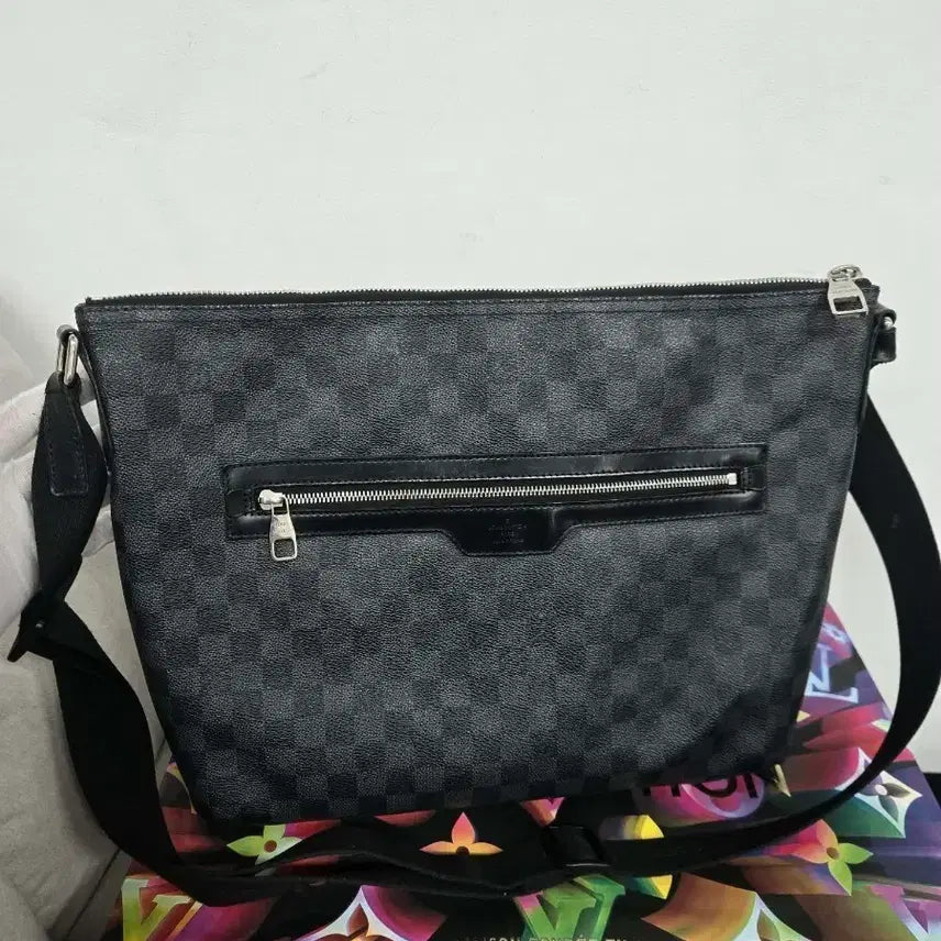 [BUNJANG] Louis Vuitton Damier Crossbody Bag / [정품] 루이비통 다미에 크로스백