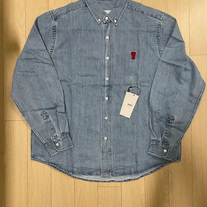 [BUNJANG] Ami Small Heart Logo Cotton Shirt Used Blue L / [시착 1회] 아미 ami 스몰 하트로고 코튼 셔츠 유즈드 블루 L