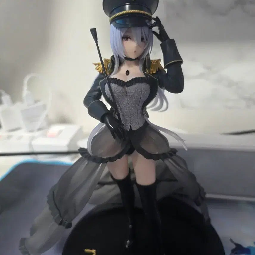 [BUNJANG] Marine Black Lobelia Figure / 마린 블랙 로벨리아