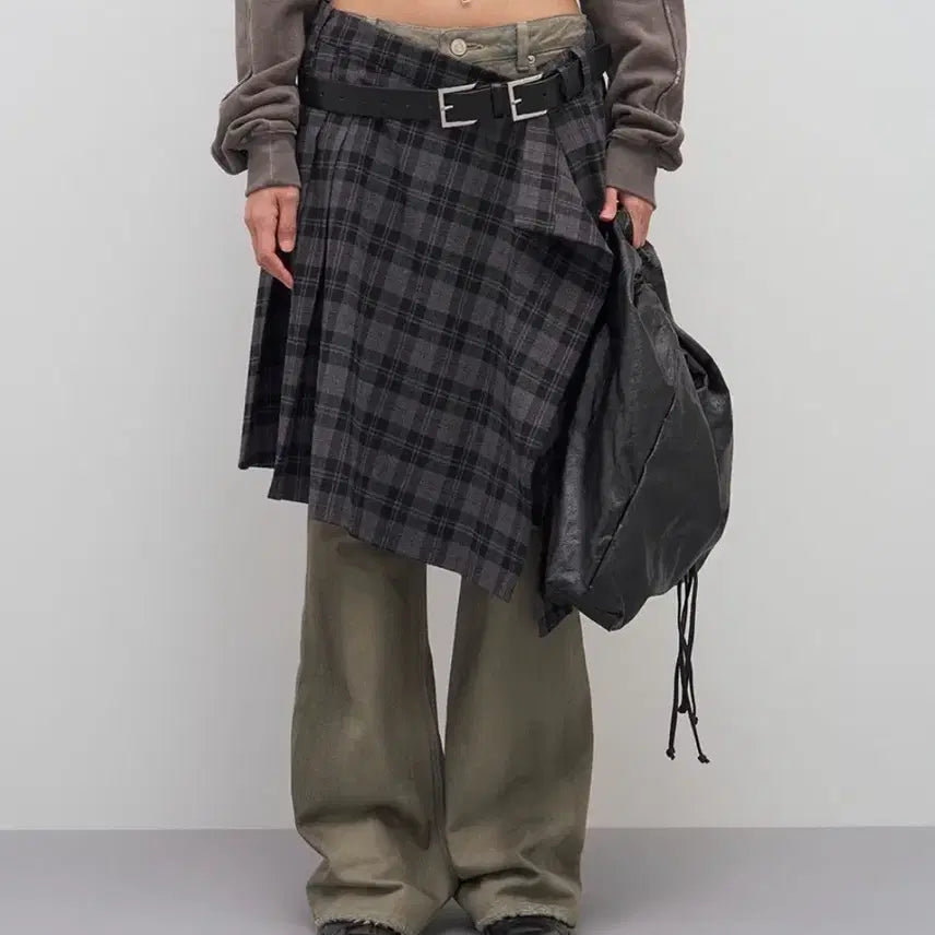 [BUNJANG] LCDC Check Pleated Midi Skirt / LCDC tm 체크 플리츠 미디 스커트 SS