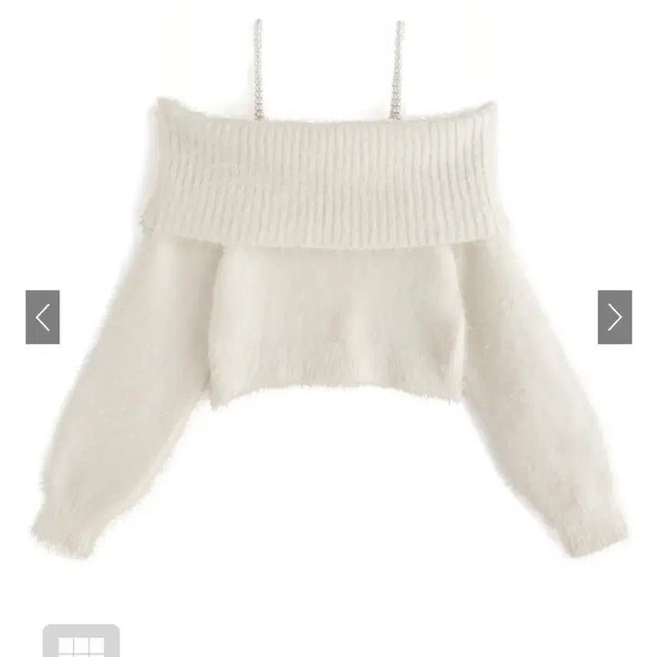 [BUNJANG] GRL Off-Shoulder Pearl Angora Knit Top / 일브 스나계 GRL 오프숄더 진주 앙고라 니트 양산형 양지뢰