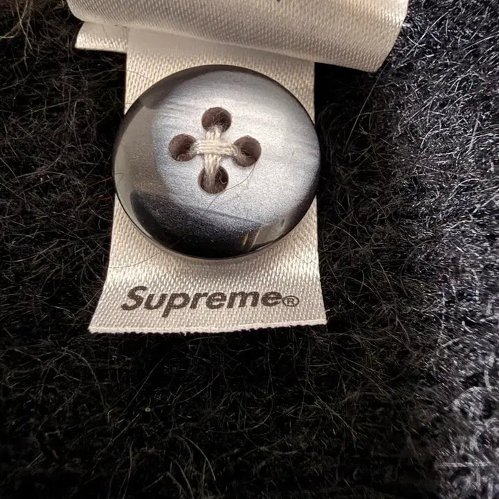 [BUNJANG] Supreme Brushed Grid Cardigan Black (XL) / [XL] 슈프림 브러쉬드 그리드 가디건 블랙