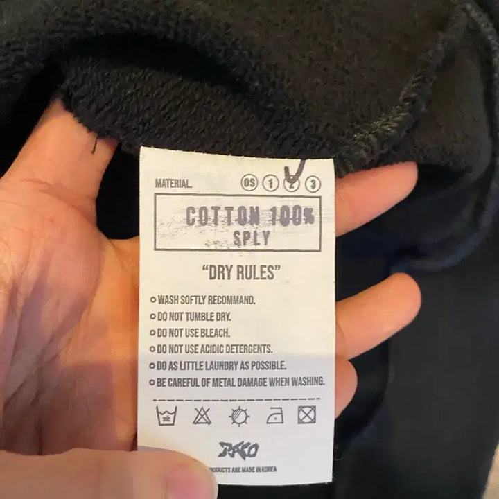 [SOLD OUT] 파코서플라이 레터링 후드집업 블랙 2사이즈