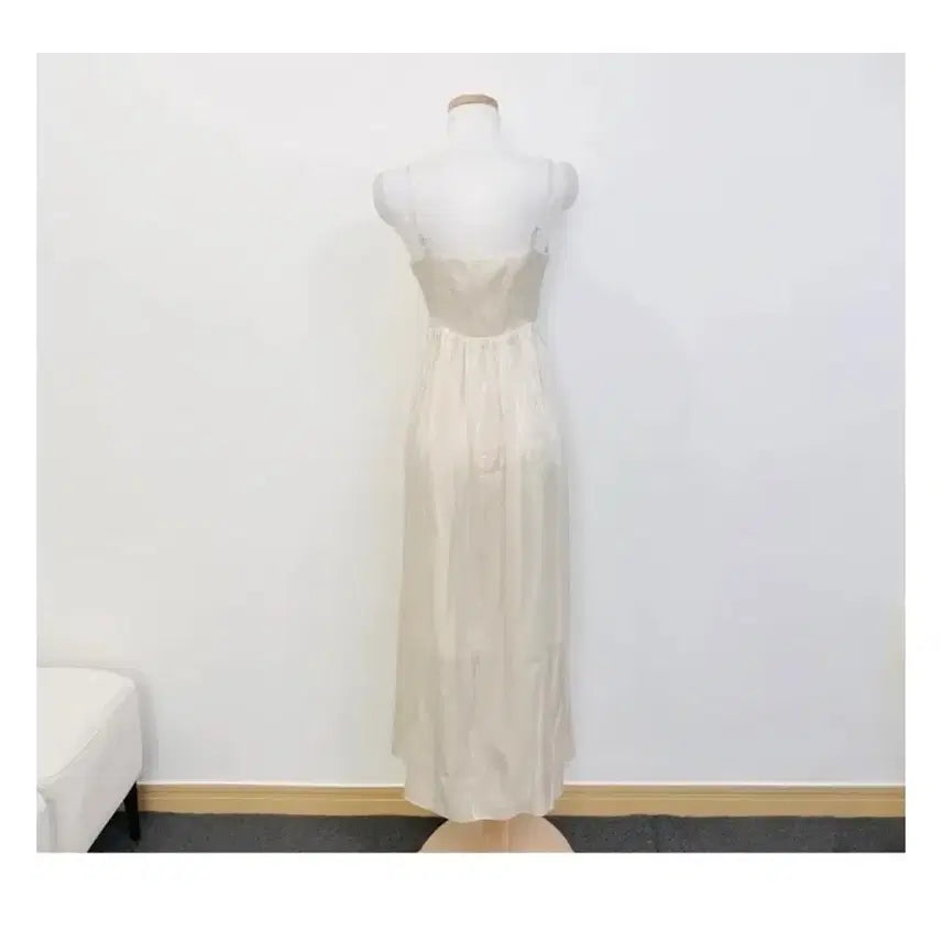 [BUNJANG] Sonne Bling Shasha Long Slip Dress / (단종) 에이블리 순느 블링샤샤 슬립 롱 원피스