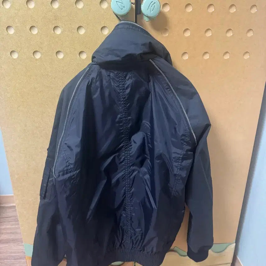 [SOLD OUT] 프라다 자켓