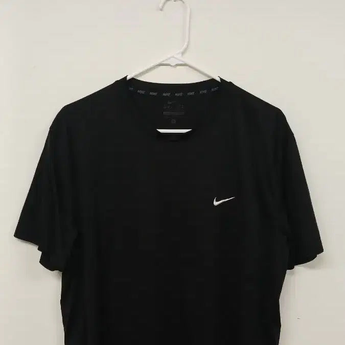 [SOLD OUT] 나이키 드라이핏 블랙 반팔 티셔츠 XL
