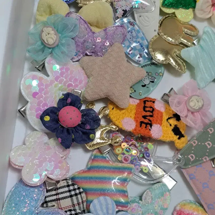 [BUNJANG] H4 Hair Clip Bundle Set / H4   50개 재고정리 집게핀 똑딱핀 자투리 일괄