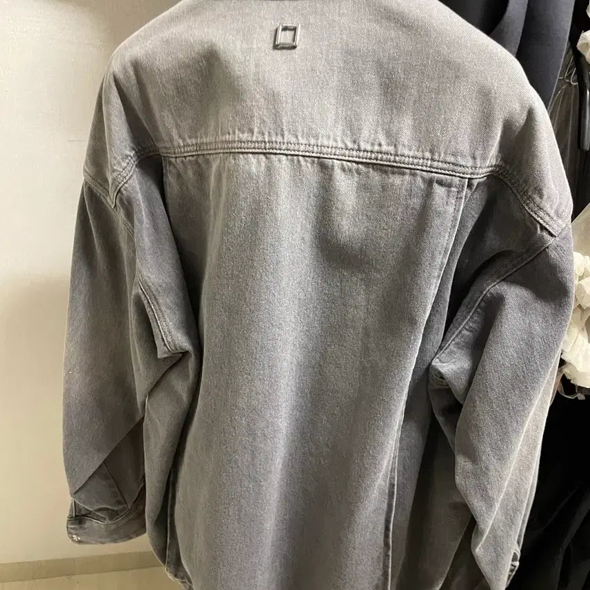 [BUNJANG] Wooyoungmi Gray Denim Shirt / 우영미 25ss 그레이 데님 셔츠 판매합니다.