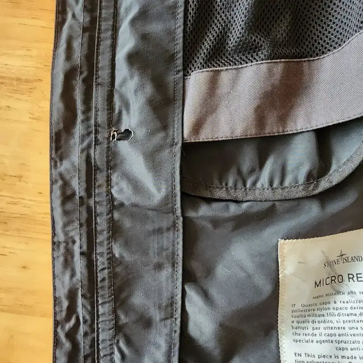 [SOLD OUT] 정품 급처분 xxl 스톤아일랜드 마이크로렙스 자켓 가슴단면 63 총장73