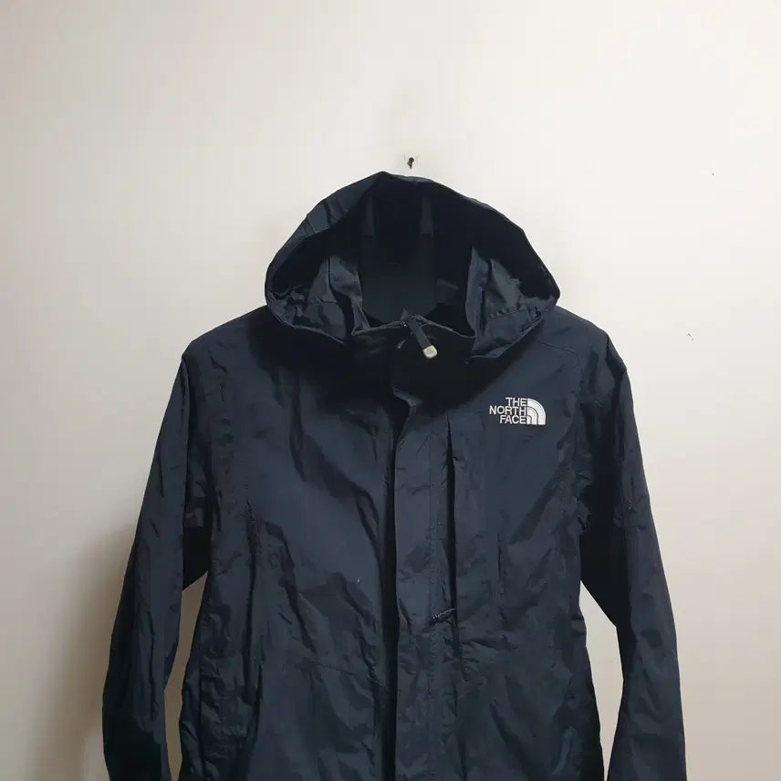 [SOLD OUT] 노스페이스 후드바람막이점퍼/105