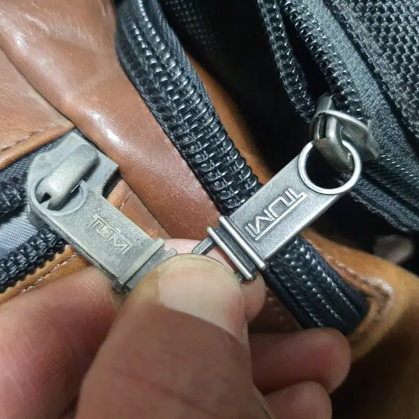 [BUNJANG] TUMI Authentic Verification Advice / 투미 정품 구별