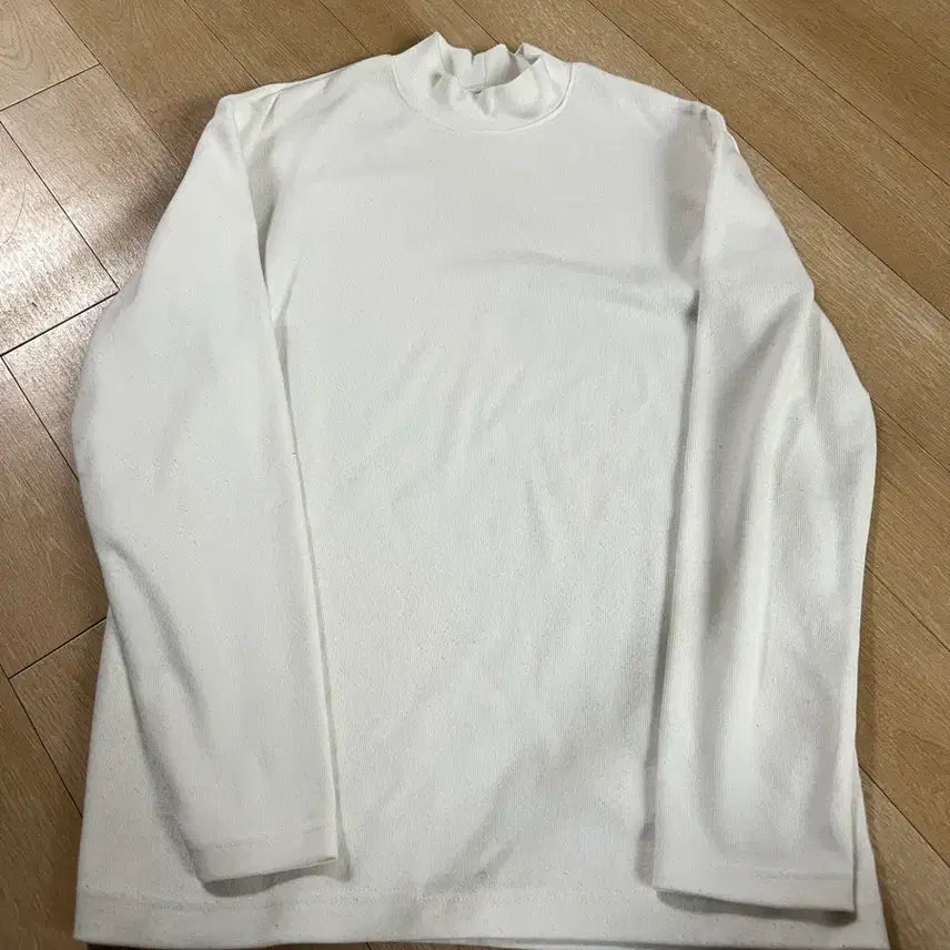 [BUNJANG] Drawfit Kang Stylist Mock Neck Knit T-shirt / 드로우핏 깡스타일리스트 모크넥 니트 티셔츠 화이트