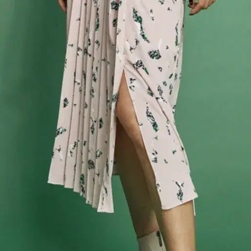 [BUNJANG] MagJ Plisse Long Skirt Floral Pattern / 매그제이 플리츠 롱 스커트 핑크 꽃무늬