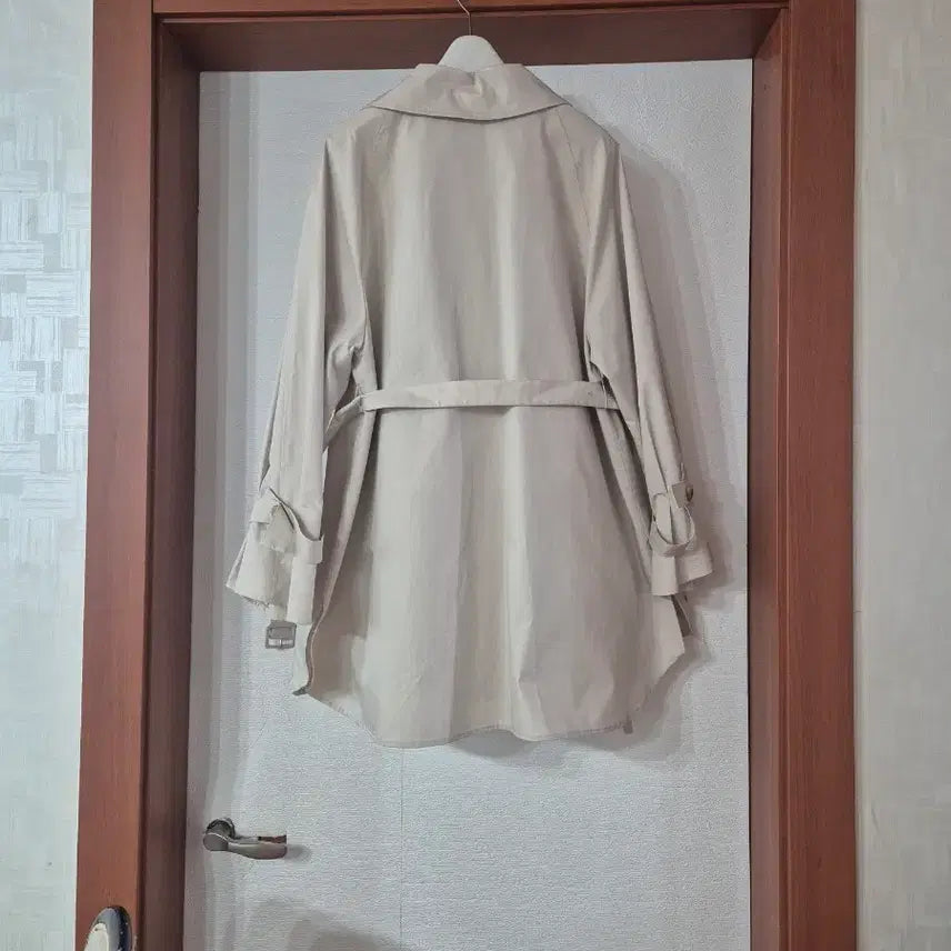 [SOLD OUT] 나이스클랍 베이지 트렌치 코트 새상품 정가219000원