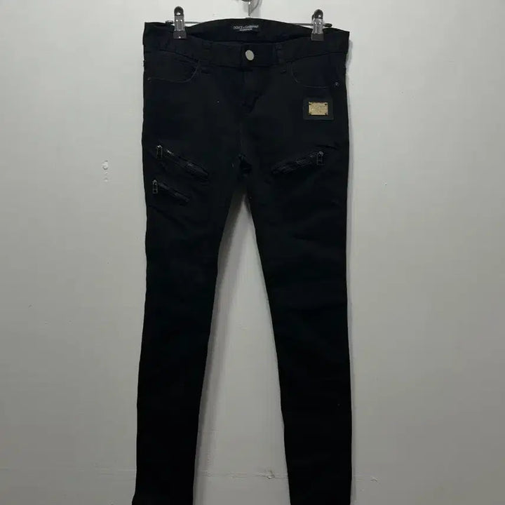 [BUNJANG] Dolce &amp; Gabbana Black Zipper Skinny Jeans / 돌체앤가바나 블랙 지퍼 스키니진